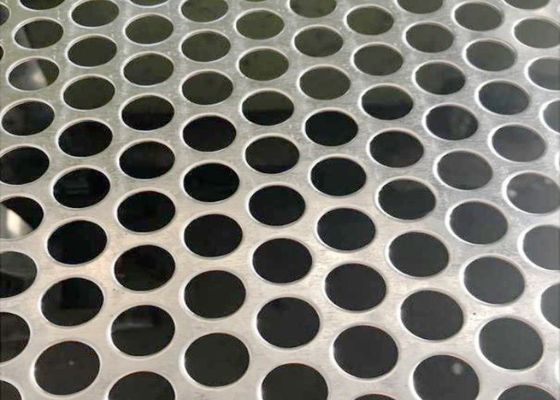 Ventilation And Smoke Filtration Perforated Mesh Sheet 0.1mm-12mm Thickness