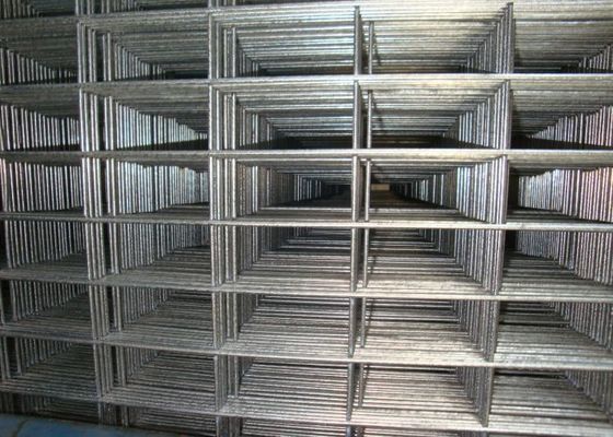 Corrosion Resistance Square Wire Mesh Fencing 50*200mm Holes