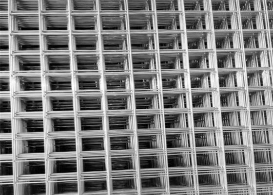 Customizable Galvanized Welded Wire Mesh Panels with 3mm to 6mm Wire Diameter for Security Fencing 2m to 5.2m Width