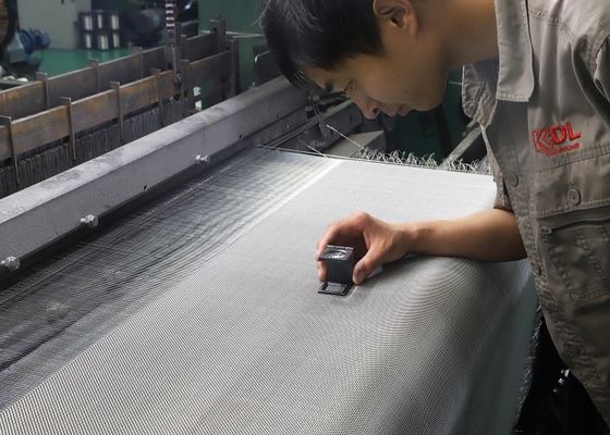 Aisi304 Weave Stainless Steel Wire Mesh Screen For Industrial Uses