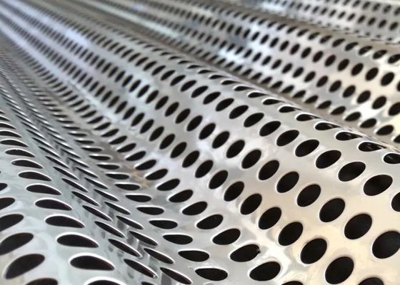 Iron Net Anodizing Perforated Mesh Sheet Diamond Hole Shape 12mm Thin