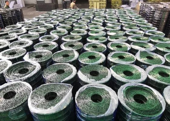 Reliable 20m Welded Mesh Rolls Straight Edge