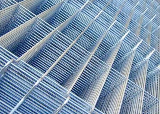 8 Gauge Galvanized Welded Wire Mesh Panels for Durable Temporary Fencing and High Load Capacity