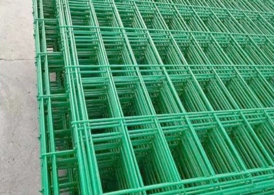 Plastic Coated Welded Wire Mesh Fence Panels Corrosion Resistance 2curved