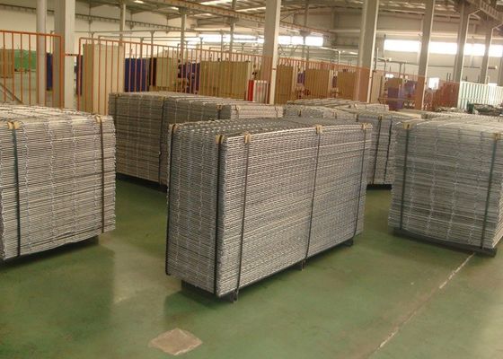 Low Carbon Steel Galvanized Welded Wire Mesh Sheets For Construction In Panels Or Rolls