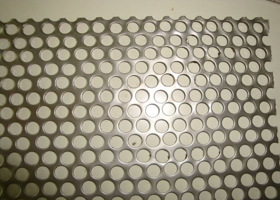 Customized Punched Steel Plate Plate Size Width From 50mm To 2000mm Sheet Size 4' X 8