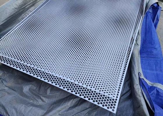 620mmX2440mm Perforated Metal Panel with Customization