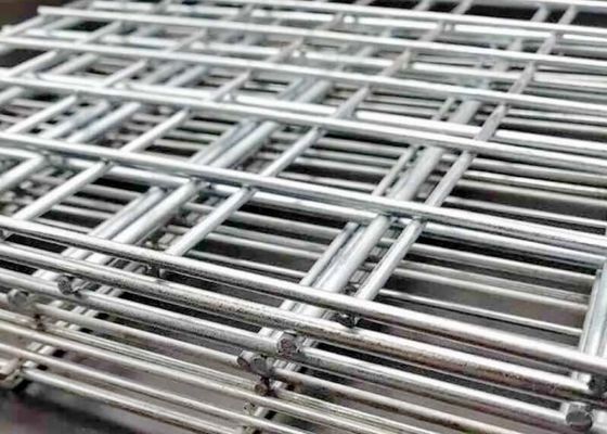 Customizable Durable Hot Dipped Galvanized Welded Wire Mesh Panels