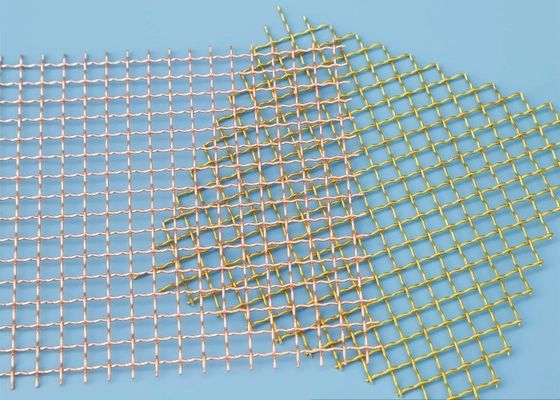 Flat-Topped Curved Woven Wire Mesh Screen with Heavy-Duty Construction and Corrosion Resistance