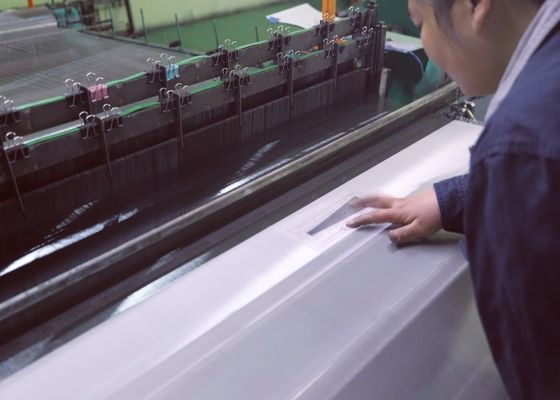 Customizable Width Plain Weave Woven Wire Mesh Screen with Multiple Material Options